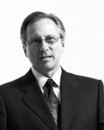 Richard D Fox